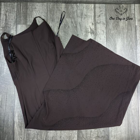 CDC Long Lightly Beaded Dress Size 10 - Picture 2 of 2